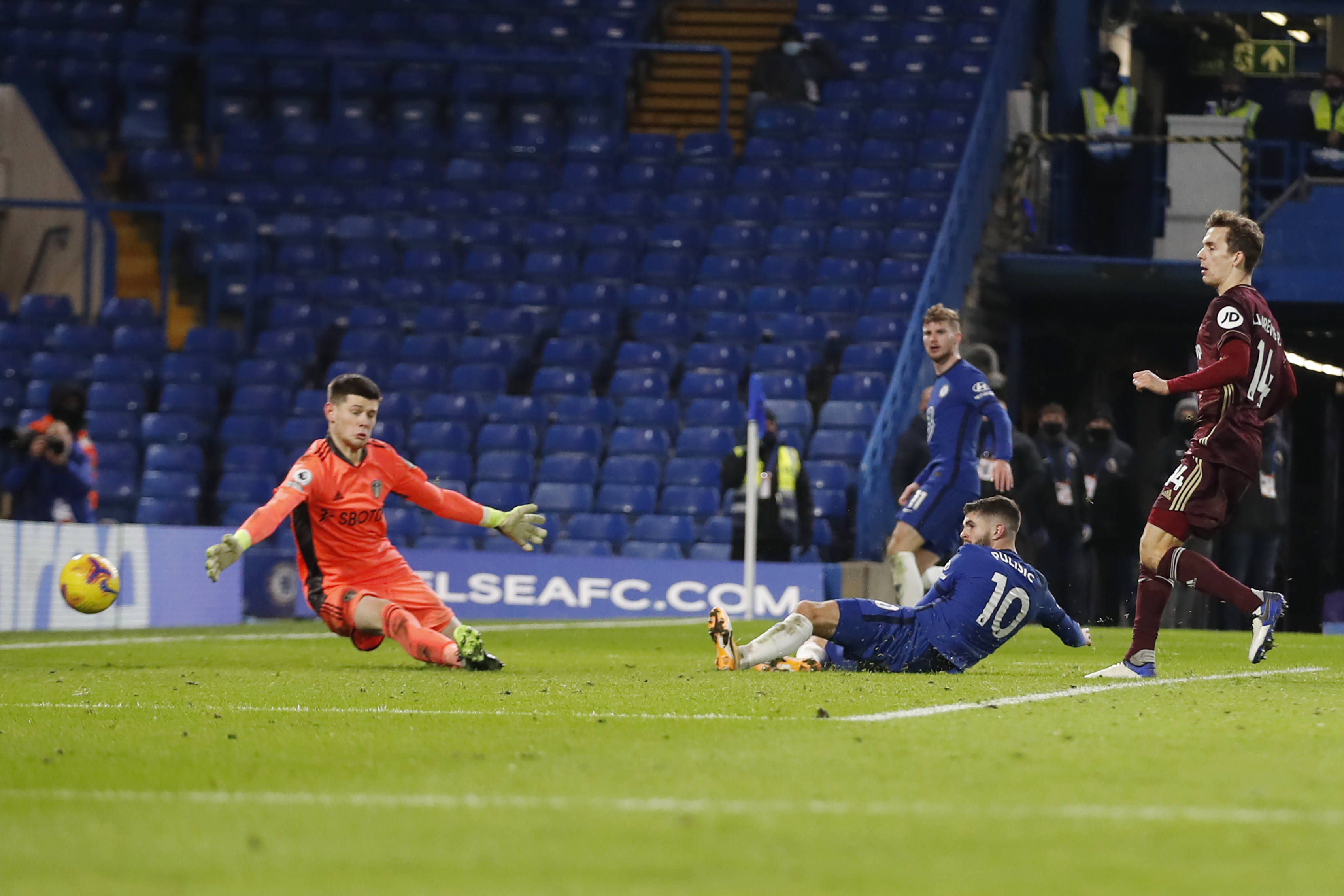 员与俱乐部 员与俱乐部